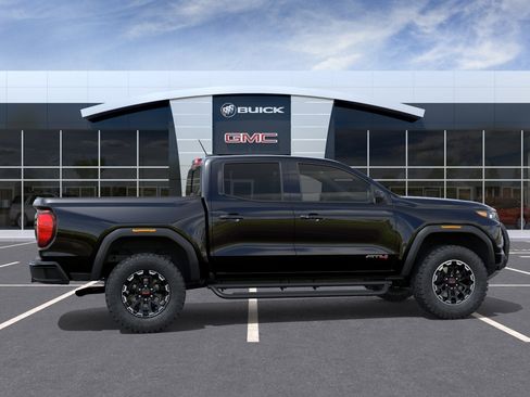 New 2026 GMC Canyon AT4 w/ Off-Road Front Bumper Package AWD/4WD image 29
