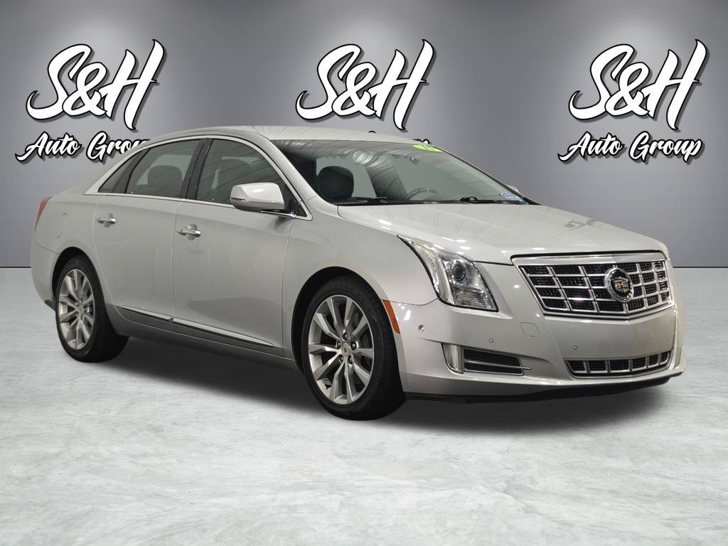 Used 2015 Cadillac XTS Luxury w/ Driver Awareness Package FWD image 2