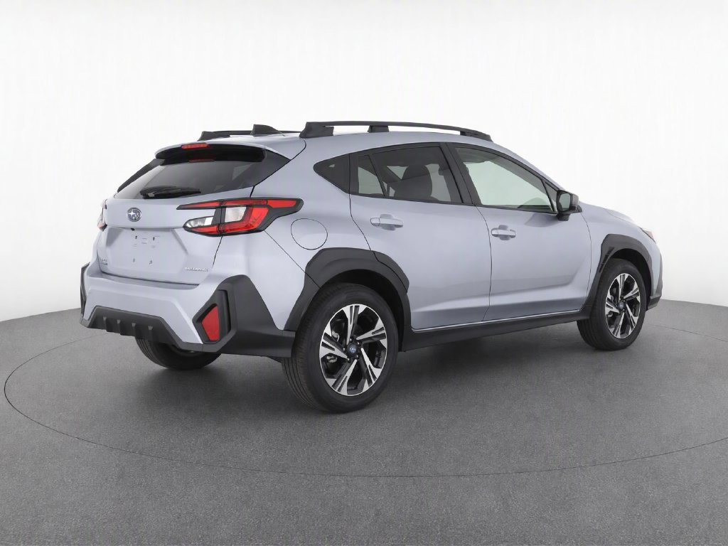 Used 2025 Subaru Crosstrek 2.5i Premium AWD/4WD image 3
