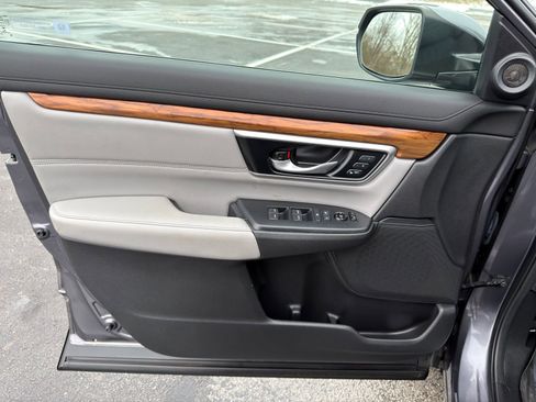 Used 2020 Honda CR-V EX-L image 11
