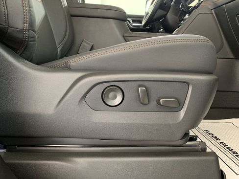 New 2025 GMC Sierra 2500 AT4 w/ AT4 Premium Plus Package image 39