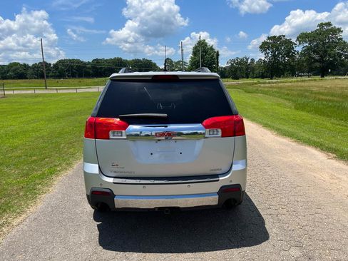 Used 2012 GMC Terrain SLT w/ Chrome and Technology Package AWD/4WD image 7