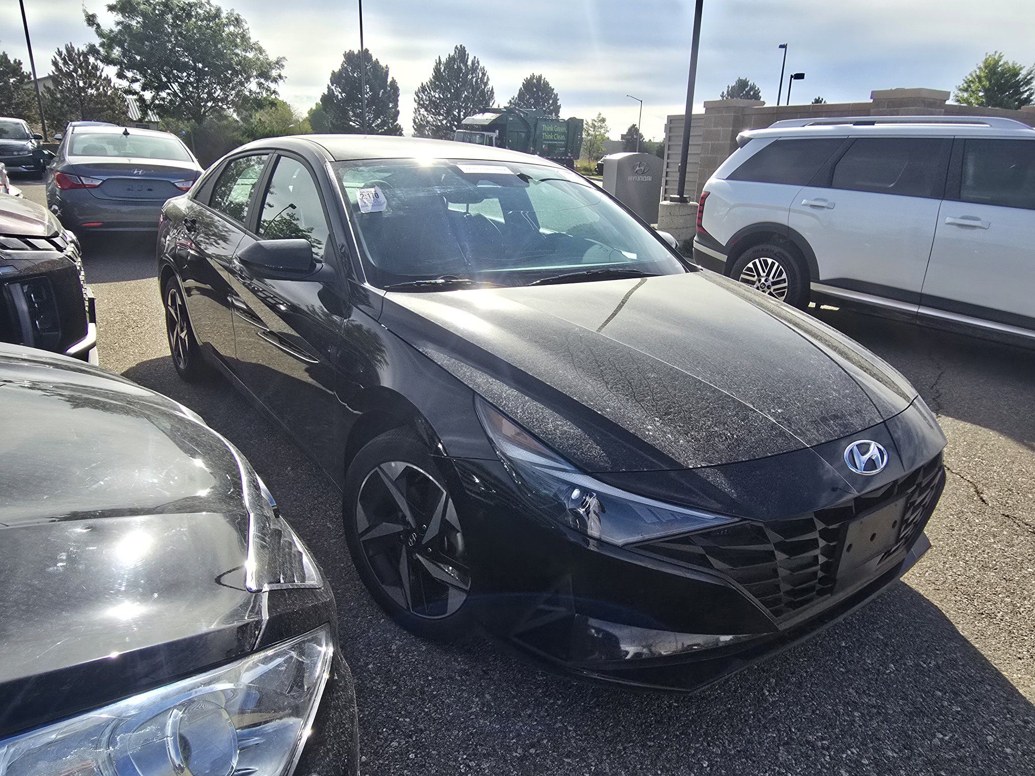 Used 2023 Hyundai Elantra SEL w/ Convenience Package FWD image 16