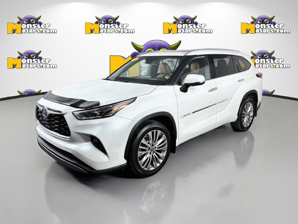 Used 2022 Toyota Highlander Platinum AWD/4WD image 1