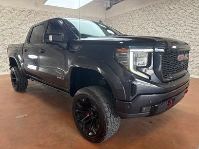 Used 2023 GMC Sierra 1500 AT4 w/ AT4 Premium Package