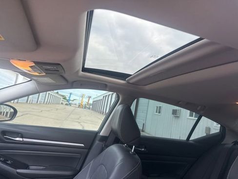 Used 2020 Nissan Altima 2.5 SL AWD/4WD image 16