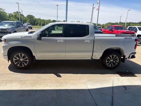 New 2026 Chevrolet Silverado 1500 RST AWD/4WD image 3