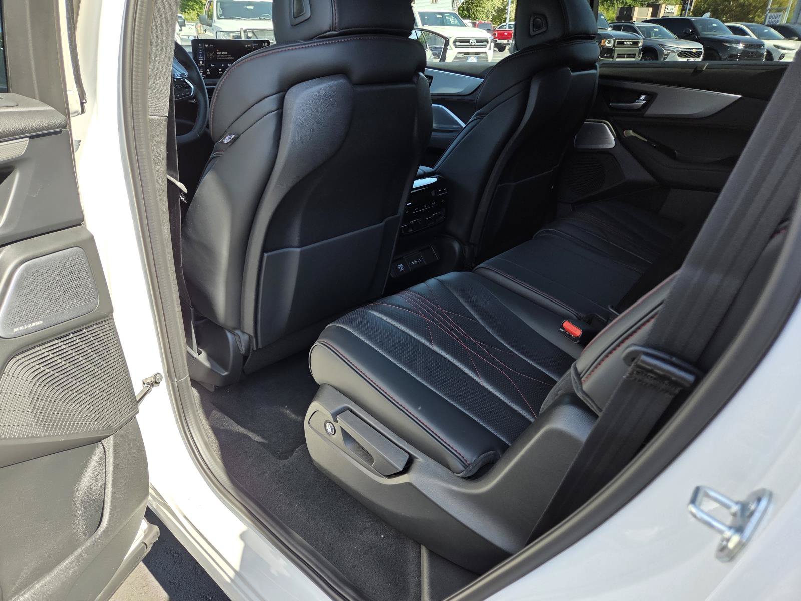 New 2026 Acura MDX A-Spec w/ Advance Package AWD/4WD image 11