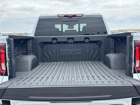 New 2026 GMC Sierra 1500 Denali Ultimate w/ LPO, Black Badging Package AWD/4WD image 27