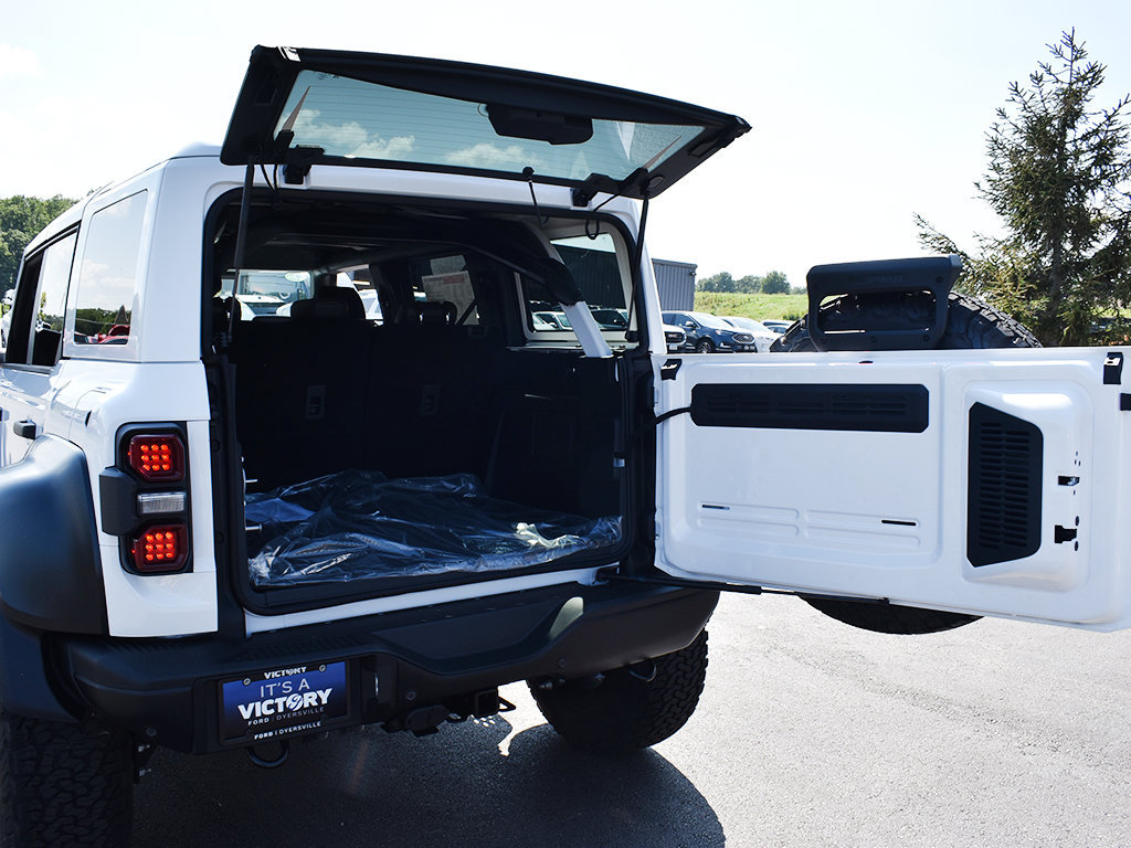 New 2026 Ford Bronco Raptor w/ Interior Carbon Fiber Pack AWD/4WD image 32