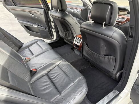 Used 2013 Mercedes-Benz S 550 image 31