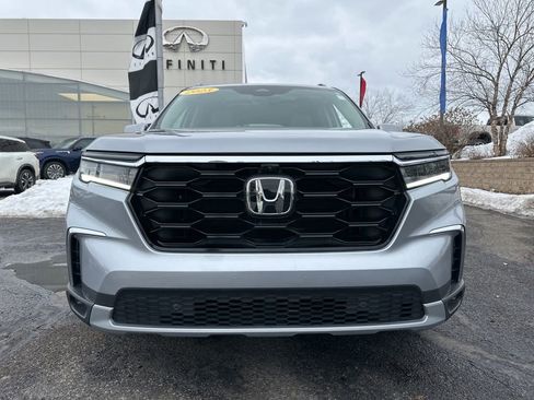 Used 2023 Honda Pilot Elite image 19