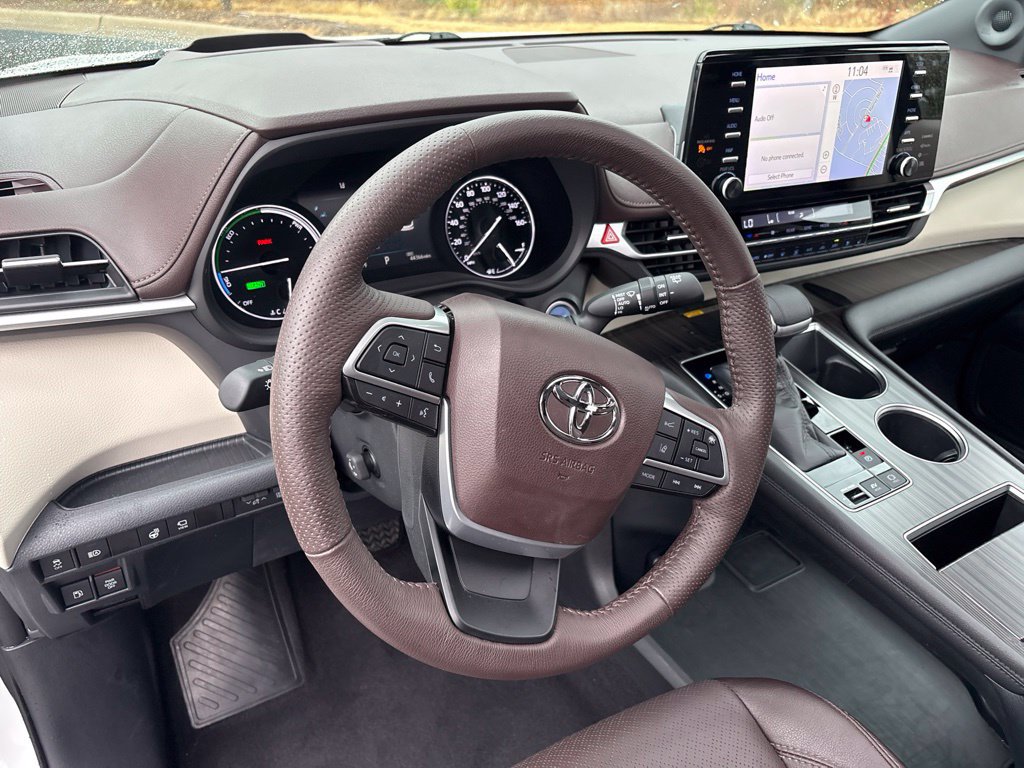 Used 2021 Toyota Sienna Platinum AWD/4WD image 13