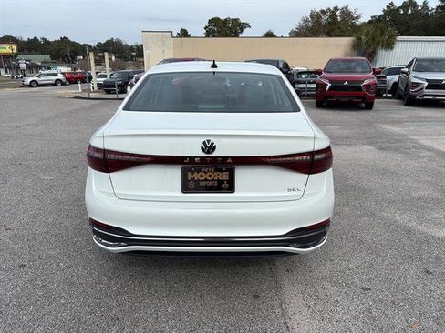 New 2026 Volkswagen Jetta SEL image 5