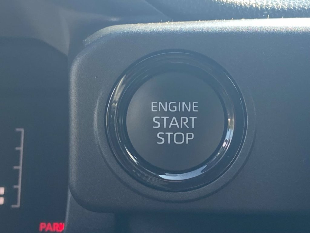 Used 2025 Toyota Tacoma SR5 RWD image 26
