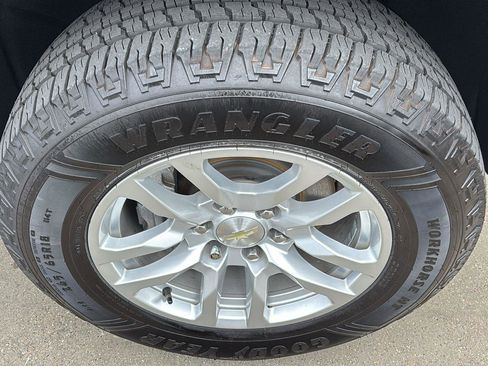 Used 2020 Chevrolet Silverado 1500 LT w/ All-Star Edition image 10