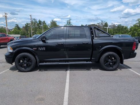Used 2015 RAM 1500 Outdoorsman w/ Pittsburgh Penguins Edition AWD/4WD image 6