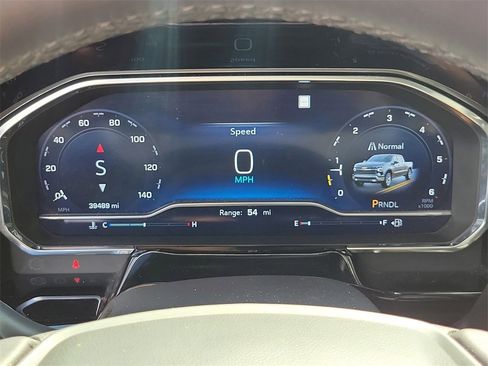 Used 2022 Chevrolet Silverado 1500 LT image 27