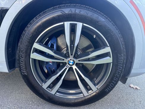 Used 2023 BMW X7 M60i w/ Executive Package image 29