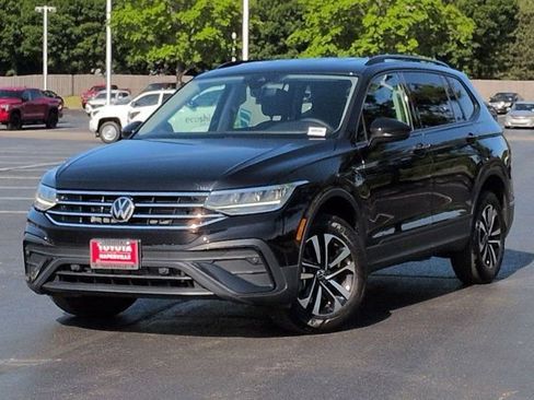 Used 2023 Volkswagen Tiguan S w/ Driver Assistance Package AWD/4WD image 2