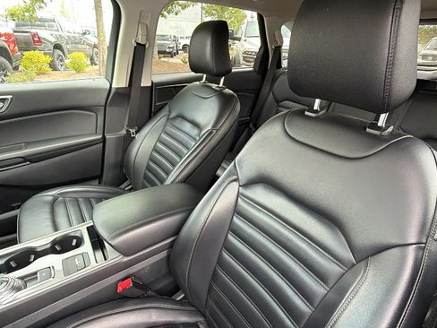 Used 2024 Ford Edge SEL AWD/4WD image 17