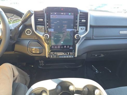 Used 2025 RAM 2500 Big Horn AWD/4WD image 26