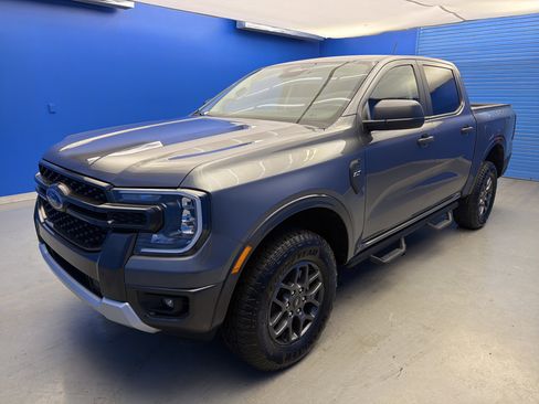 Used 2024 Ford Ranger XLT w/ Trailer Tow Package image 4