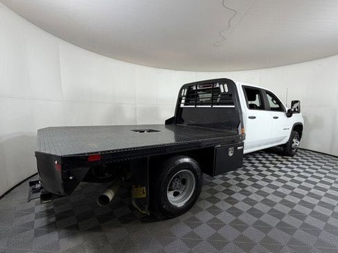 Used 2022 Chevrolet Silverado 3500 W/T w/ WT Convenience Package image 4