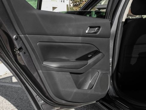 Used 2021 Nissan Altima 2.5 SV w/ SV Premium Package image 49