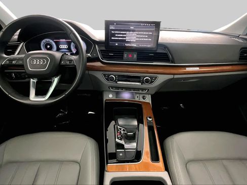 Used 2022 Audi Q5 2.0T Premium Plus AWD/4WD image 16