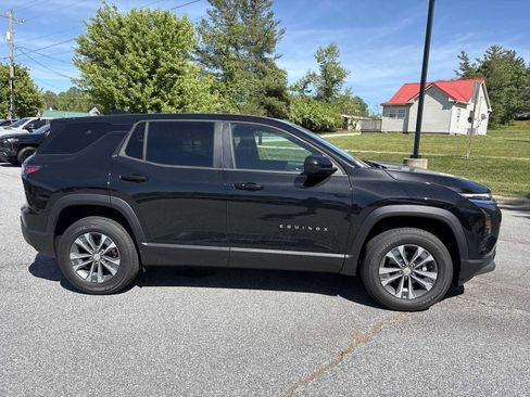 New 2026 Chevrolet Equinox LT w/ Safety and Technology Package FWD image 5