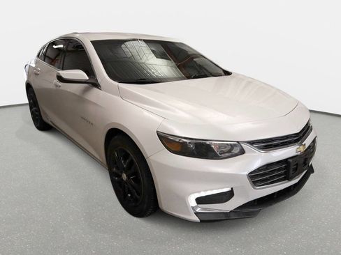 Used 2018 Chevrolet Malibu LT image 6