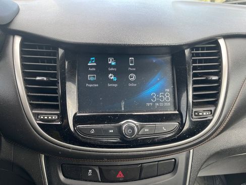Used 2017 Chevrolet Trax LS FWD image 22