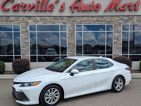 Used 2023 Toyota Camry LE FWD image 1