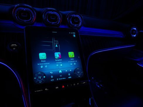 Certified 2025 Mercedes-Benz C 300 Sedan image 19