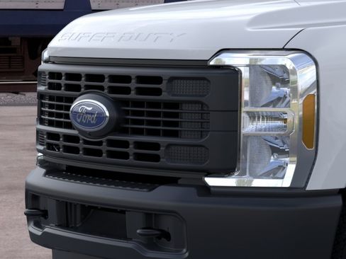 New 2026 Ford F350 XL w/ 360-Degree Camera Package AWD/4WD image 17