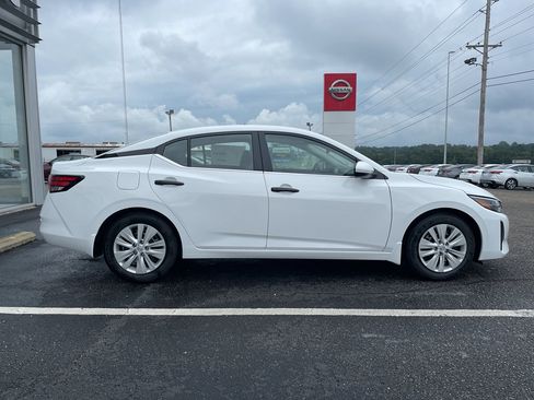 New 2025 Nissan Sentra S image 21