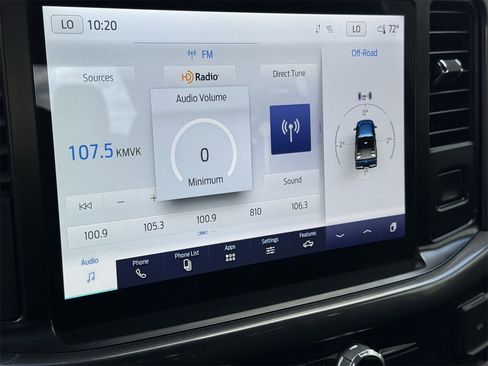 Certified 2022 Ford F150 XLT w/ Equipment Group 302A High image 18