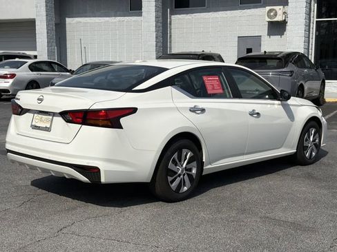 Certified 2025 Nissan Altima 2.5 S FWD image 25