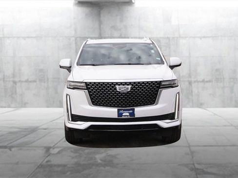 Used 2021 Cadillac Escalade ESV Premium Luxury image 4