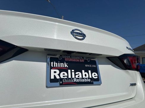 Used 2022 Nissan Altima 2.5 Platinum AWD/4WD image 14