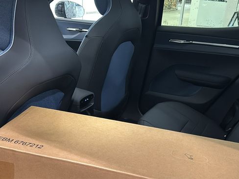 New 2026 Volvo EX30 Cross Country Ultra w/ Protection Package Premier AWD/4WD image 25