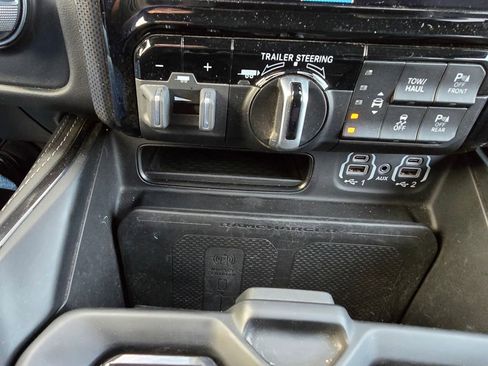 Used 2023 RAM 1500 Limited image 28