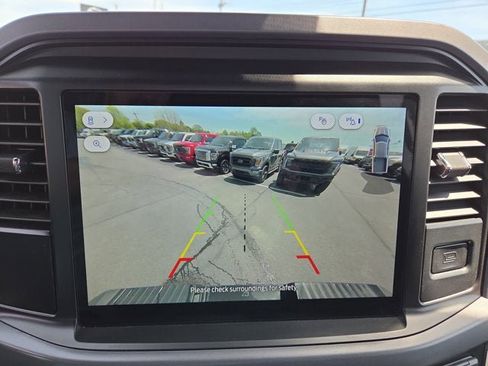 Used 2025 Ford F150 XLT w/ Equipment Group 301A Standard AWD/4WD image 19