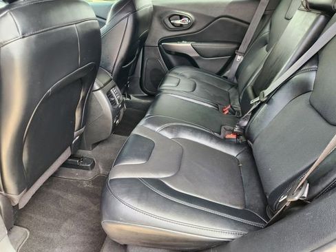 Used 2022 Jeep Cherokee Latitude Lux image 30