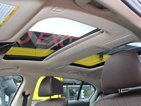 Used 2020 BMW 750i xDrive 750i xDrive image 24