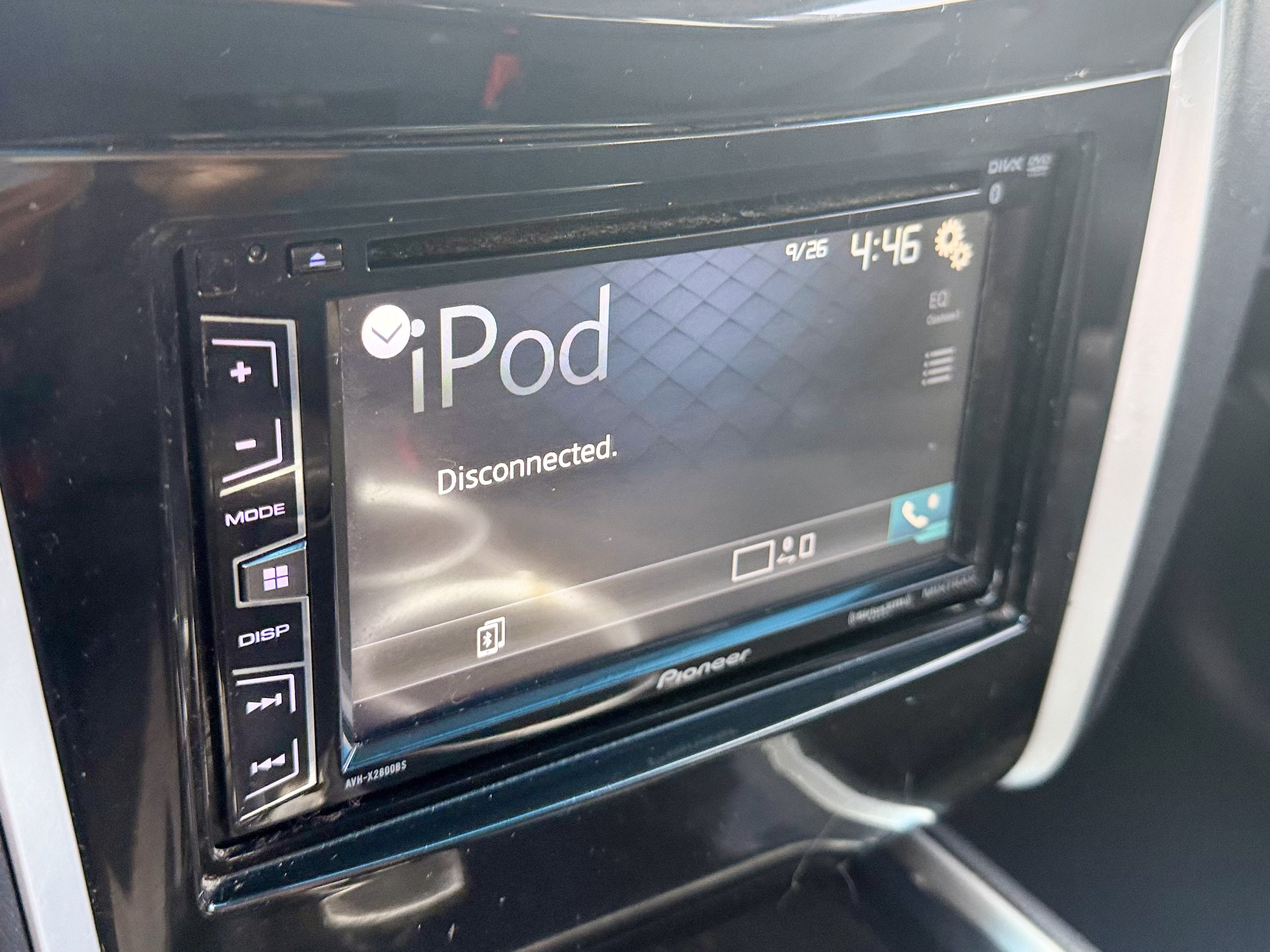 Used 2015 Nissan Pathfinder S FWD image 22