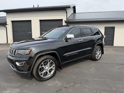 Used 2019 Jeep Grand Cherokee Limited w/ Luxury Group II AWD/4WD image 2