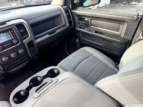 Used 2018 RAM 1500 Express w/ Express Value Package image 25