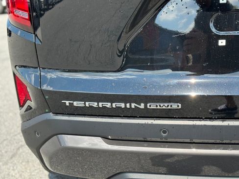 New 2026 GMC Terrain Elevation w/ Technology Package II AWD/4WD image 30